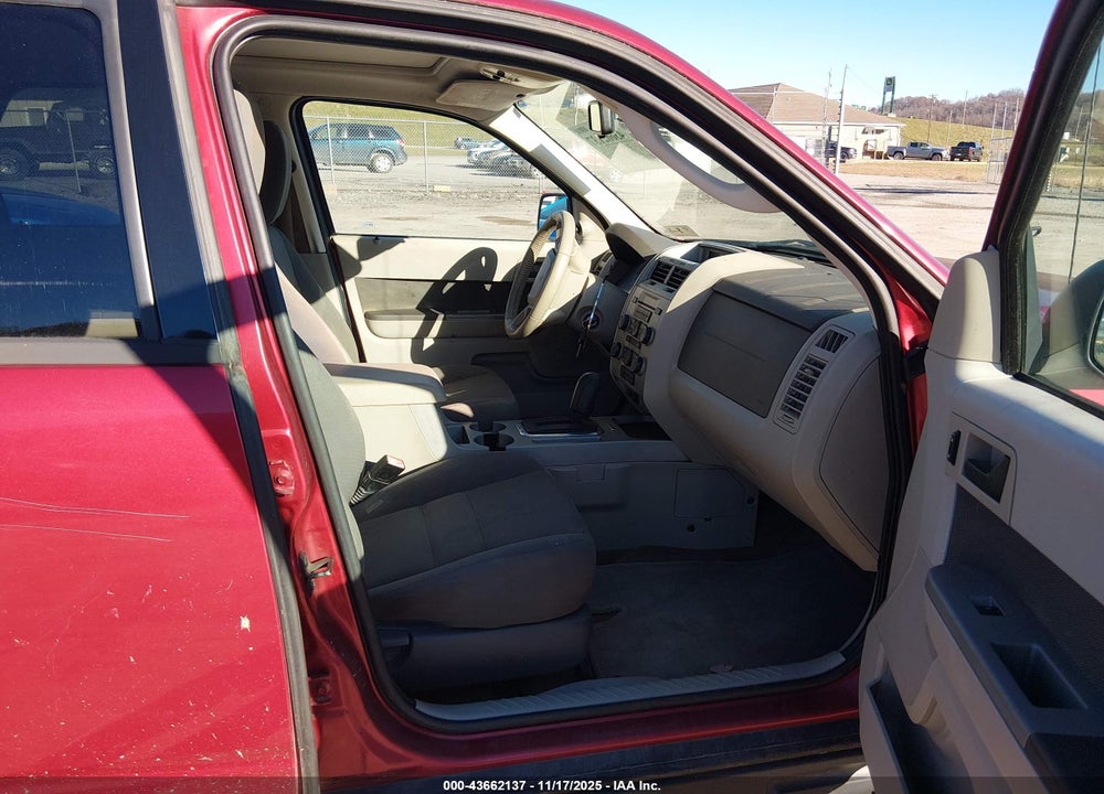 2009 FORD ESCAPE XLT VIN: 1FMCU93G79KA11749