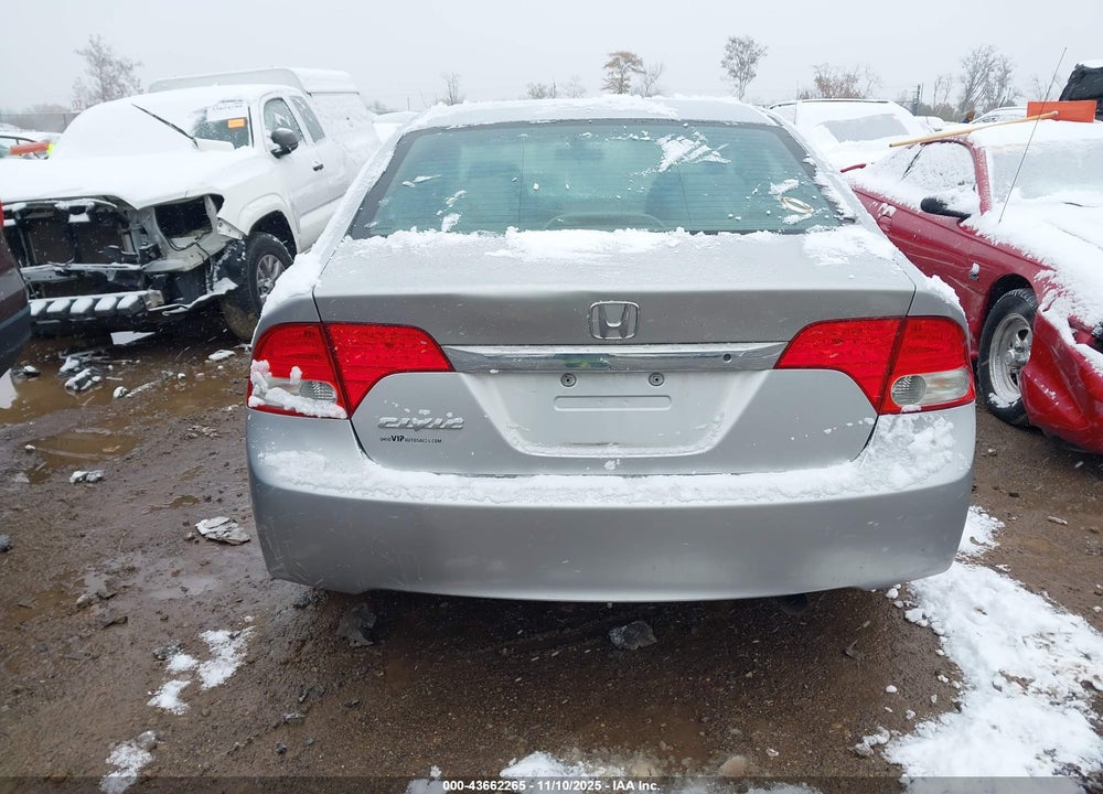 2010 HONDA CIVIC LX VIN: 2HGFA1F50AH537952