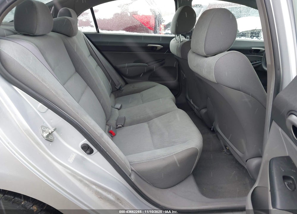 2010 HONDA CIVIC LX VIN: 2HGFA1F50AH537952