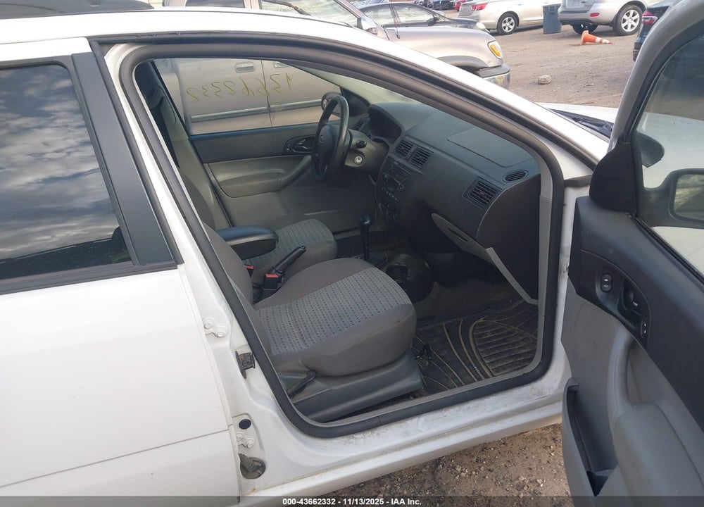 2007 FORD FOCUS VIN: 1FAHP36N47W179966
