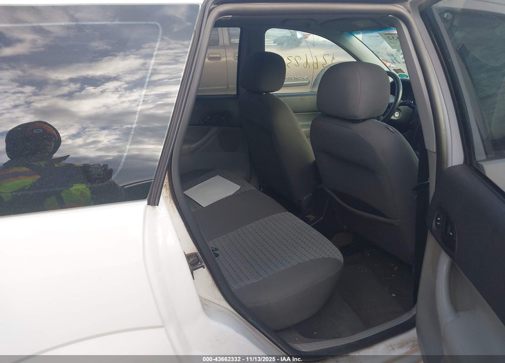2007 FORD FOCUS VIN: 1FAHP36N47W179966