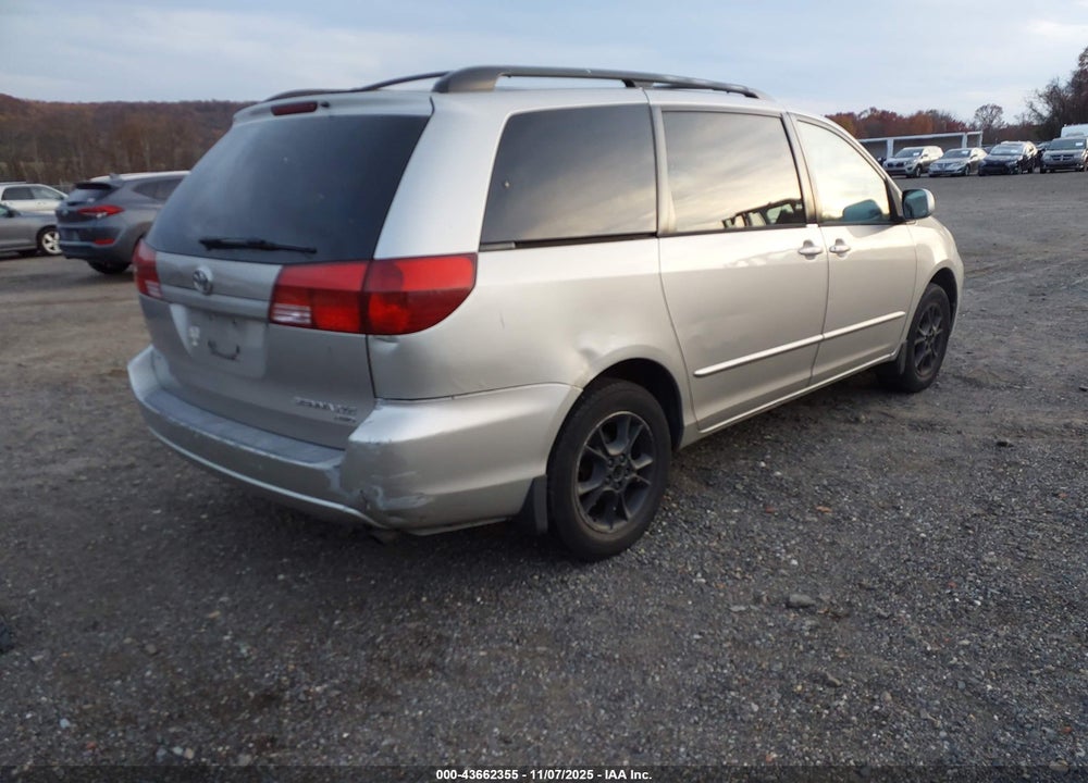 2005 TOYOTA SIENNA XLE VIN: 5TDBA22C75S041920