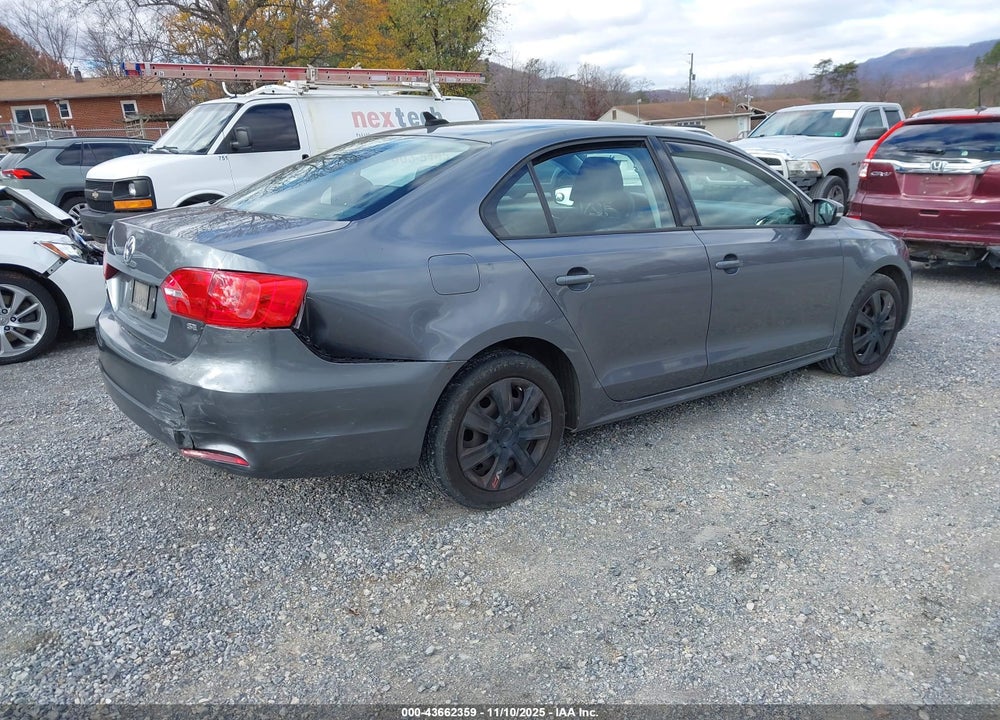 2014 VOLKSWAGEN JETTA 1.8T SE VIN: 3VWD07AJ5EM247209