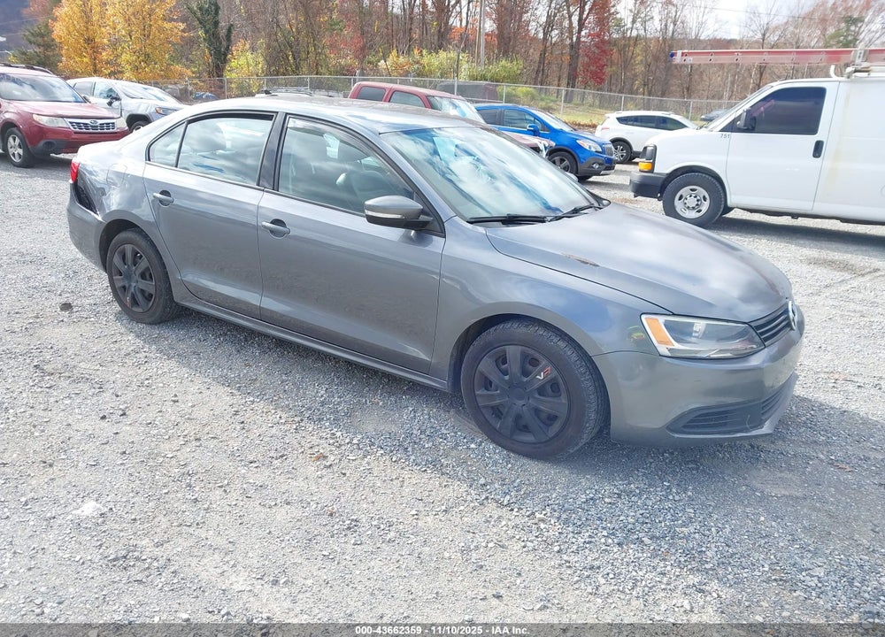 2014 VOLKSWAGEN JETTA 1.8T SE VIN: 3VWD07AJ5EM247209