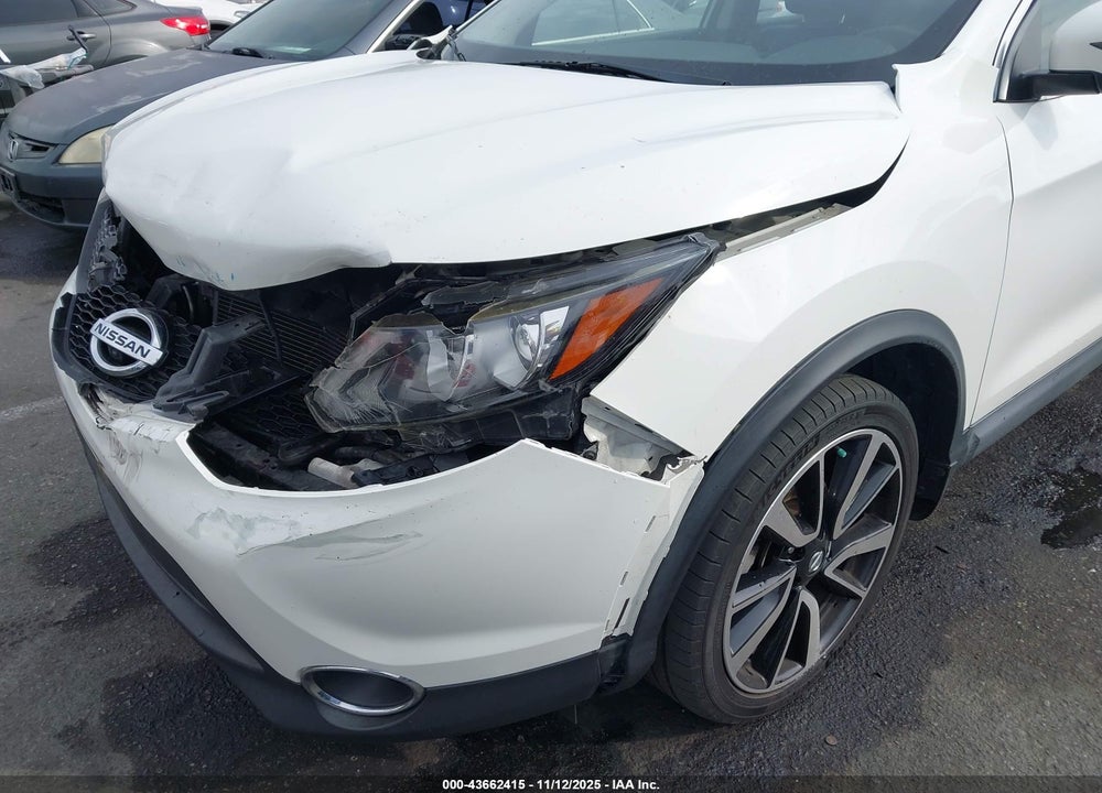 2017 NISSAN ROGUE SPORT VIN: JN1BJ1CP1HW003411