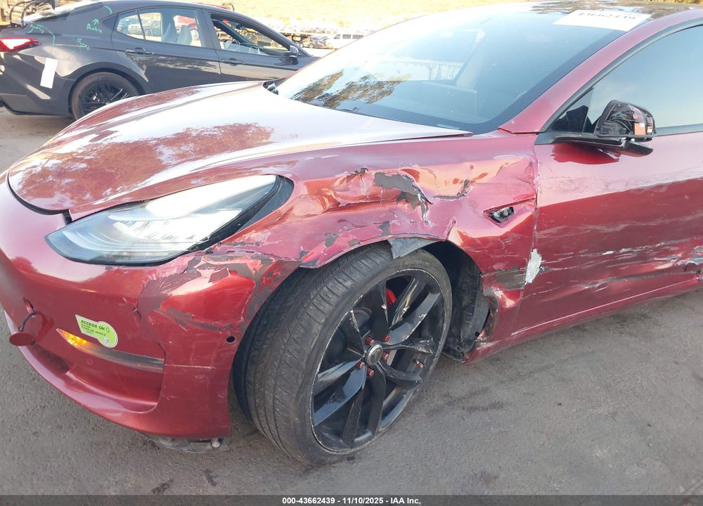 2019 TESLA MODEL 3 VIN: 5YJ3E1EB6KF387284