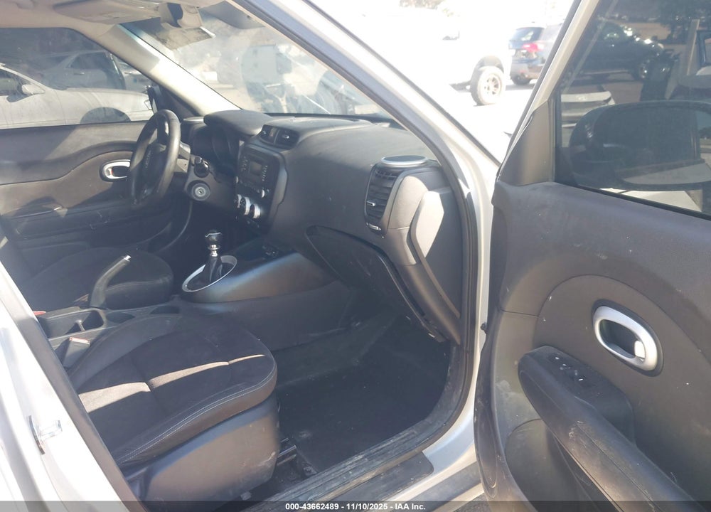 2016 KIA SOUL VIN: KNDJN2A27G7822443