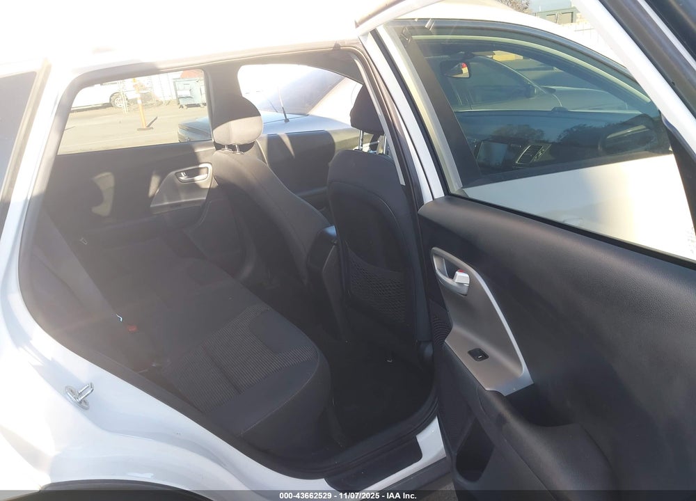 2019 KIA NIRO LX VIN: KNDCB3LC2K5305648