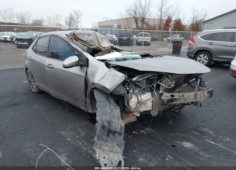 2015 TOYOTA COROLLA LE VIN: 5YFBURHE0FP224854