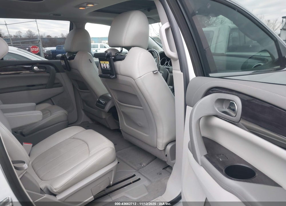 2017 BUICK ENCLAVE PREMIUM VIN: 5GAKVCKD6HJ281885