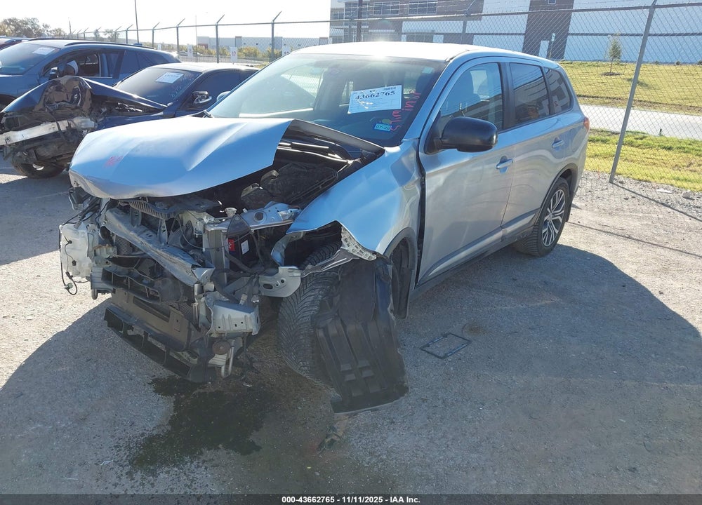 2017 MITSUBISHI OUTLANDER ES VIN: JA4AD2A34HZ030357