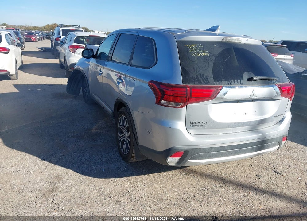 2017 MITSUBISHI OUTLANDER ES VIN: JA4AD2A34HZ030357