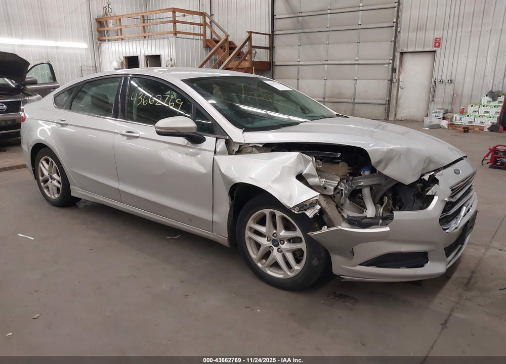 2015 FORD FUSION SE VIN: 3FA6P0H78FR227572