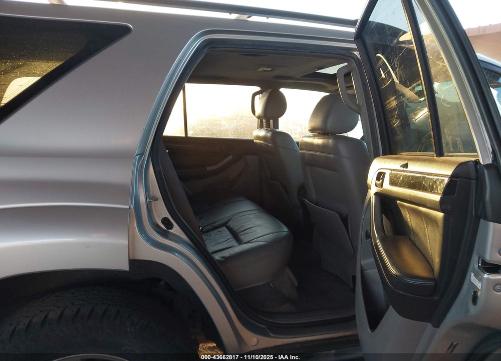 2007 TOYOTA 4RUNNER LIMITED V6 VIN: JTEZU17R678086931