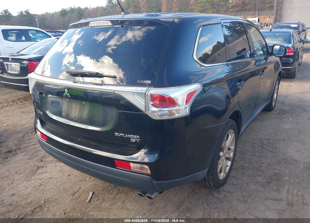 2014 MITSUBISHI OUTLANDER GT VIN: JA4JZ4AX4EZ009567