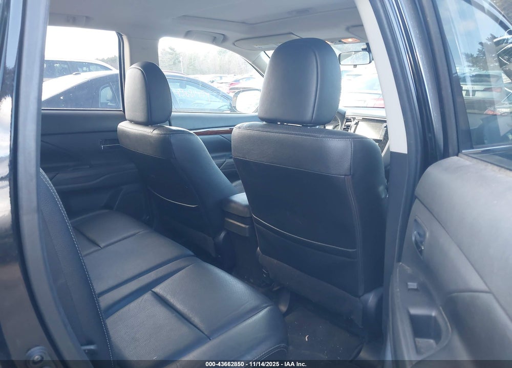 2014 MITSUBISHI OUTLANDER GT VIN: JA4JZ4AX4EZ009567