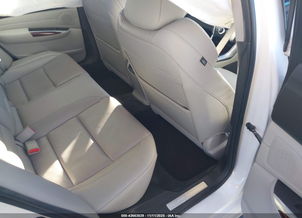 2016 ACURA TLX V6 TECH VIN: 19UUB2F54GA010000