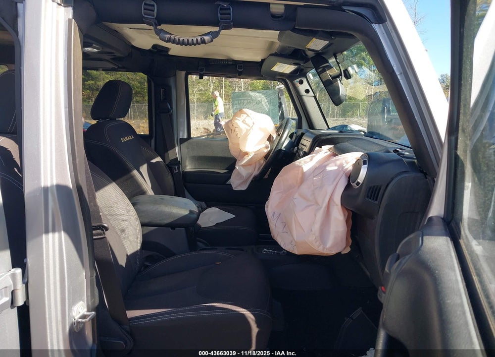 2015 JEEP WRANGLER UNLIMITED SAHARA VIN: 1C4BJWEG6FL544055
