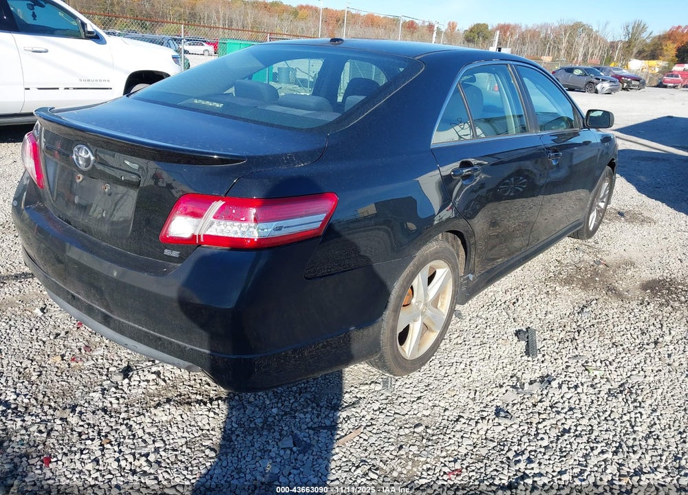 2011 TOYOTA CAMRY SE VIN: 4T1BF3EK8BU753639