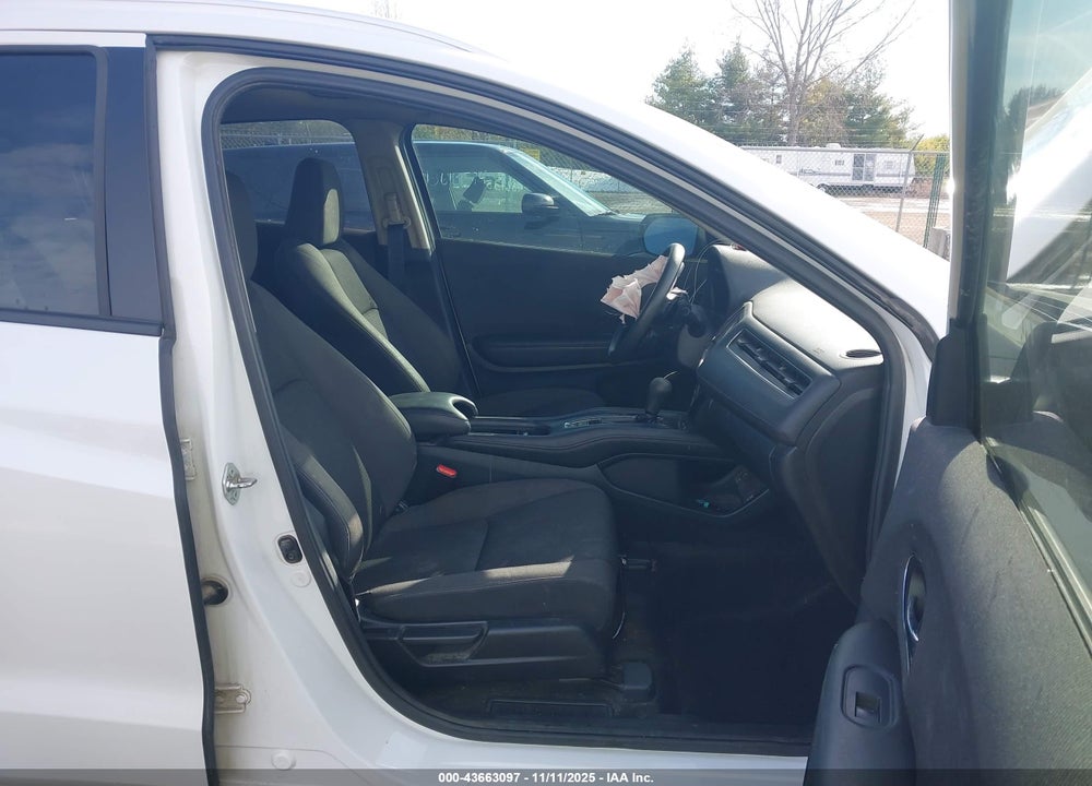 2021 HONDA HR-V VIN: 3CZRU6H58MM727690
