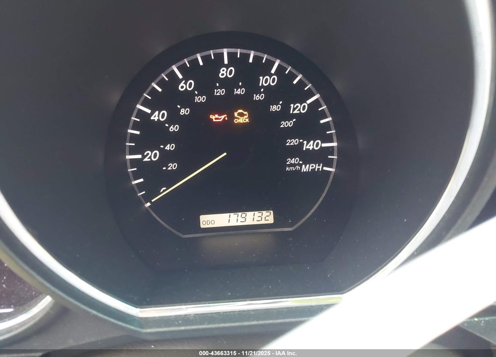 2007 LEXUS RX 350 VIN: 2T2HK31U67C023794