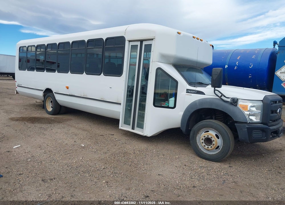 2011 FORD F-550 CHASSIS XL VIN: 1FDAF5GT8BEB76960