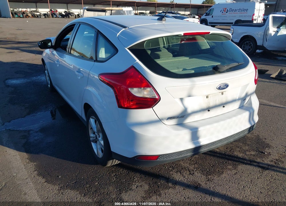 2013 FORD FOCUS SE VIN: 1FADP3K27DL290633