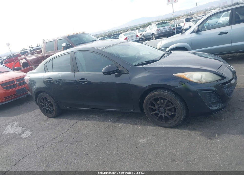 2011 MAZDA 3 I SPORT VIN: JM1BL1UGXB1416597