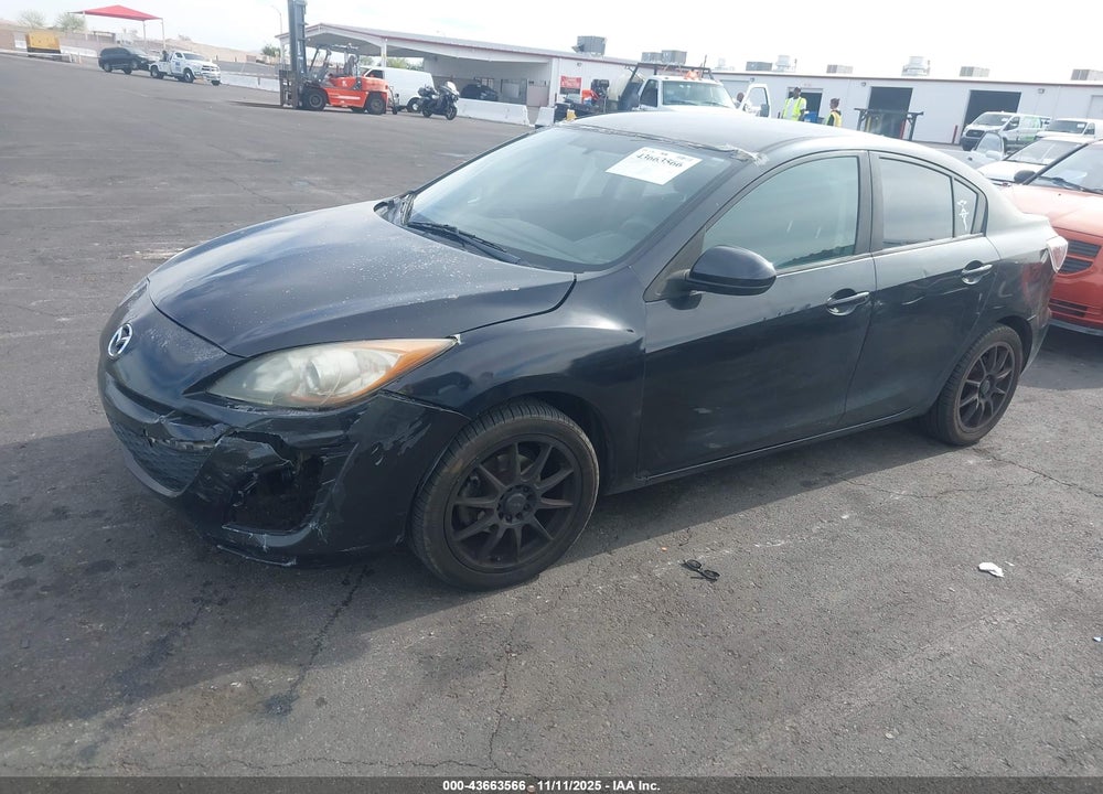 2011 MAZDA 3 I SPORT VIN: JM1BL1UGXB1416597