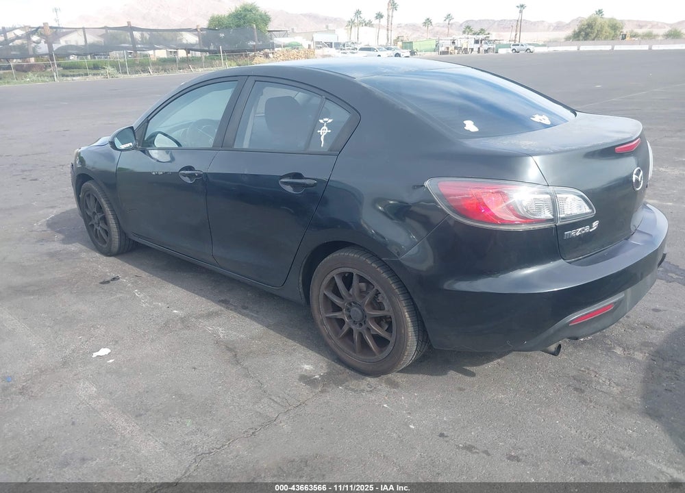 2011 MAZDA 3 I SPORT VIN: JM1BL1UGXB1416597