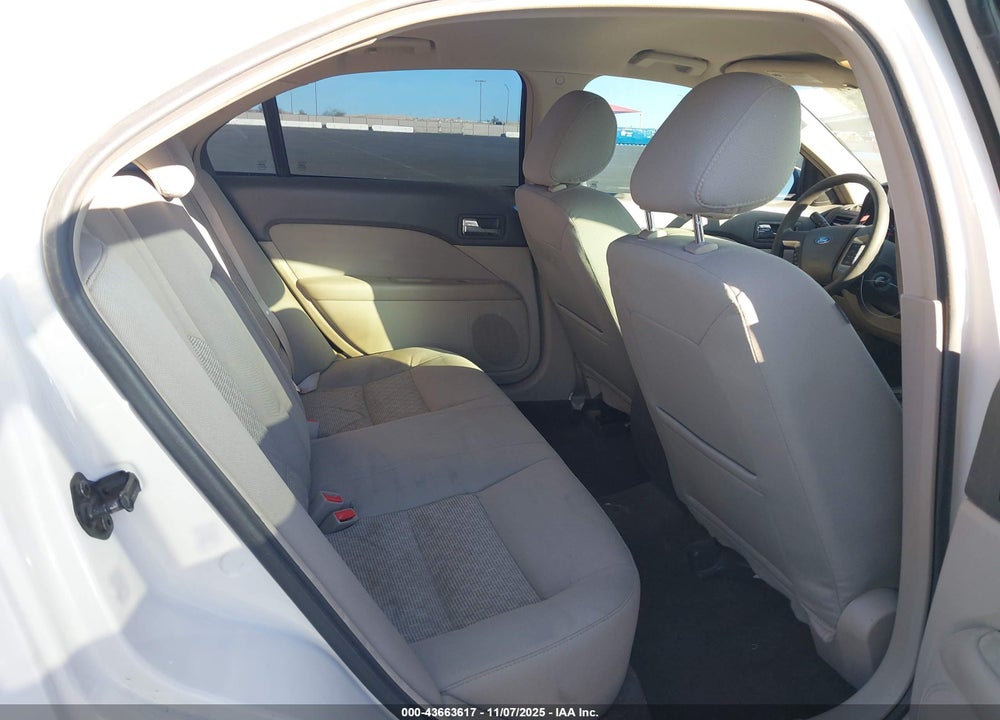 2011 FORD FUSION SE VIN: 3FAHP0HA5BR202370