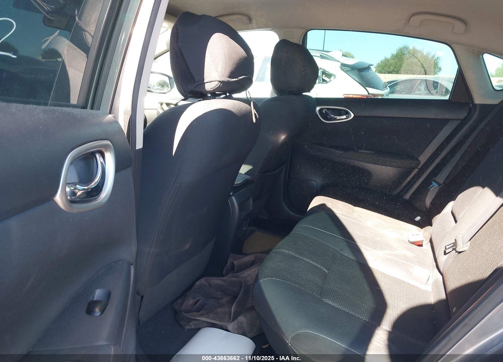 2015 NISSAN SENTRA S VIN: 3N1AB7AP8FY382797