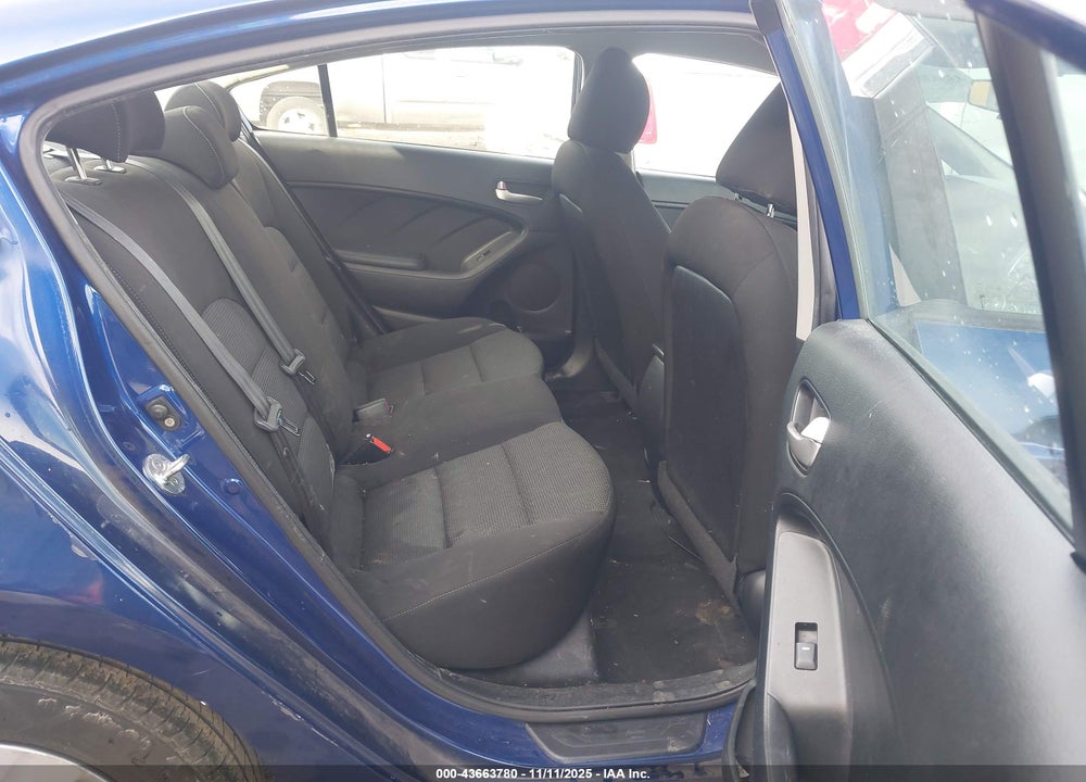 2017 KIA FORTE LX VIN: 3KPFK4A73HE049090