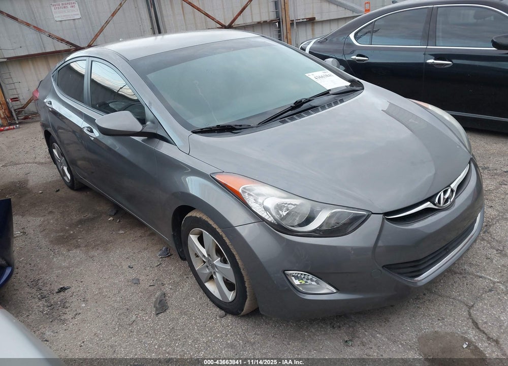 2013 HYUNDAI ELANTRA GLS VIN: 5NPDH4AE4DH423992