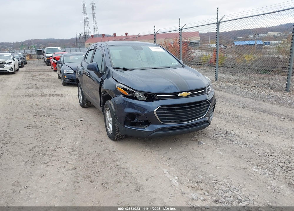 2018 CHEVROLET TRAX LS VIN: 3GNCJNSB3JL254786