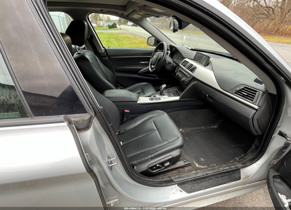 2014 BMW 3 SERIES VIN: WBA3X5C54ED558458