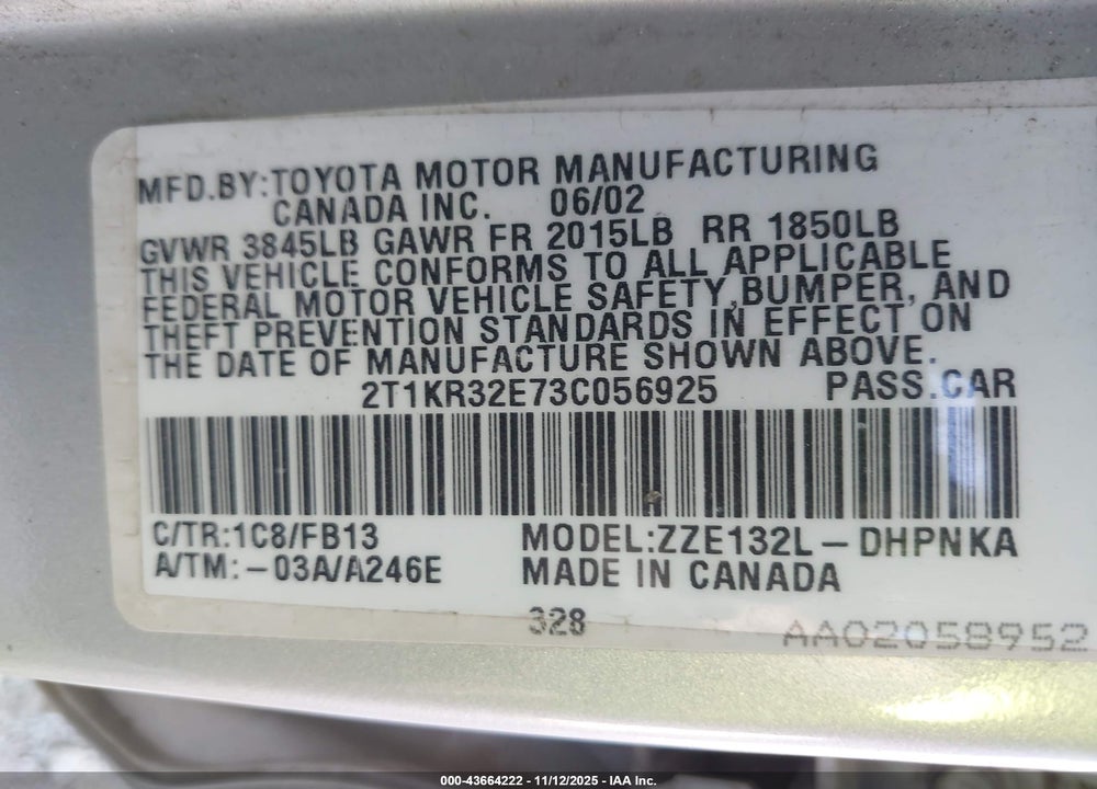 2003 TOYOTA MATRIX VIN: 2T1KR32E73C056925