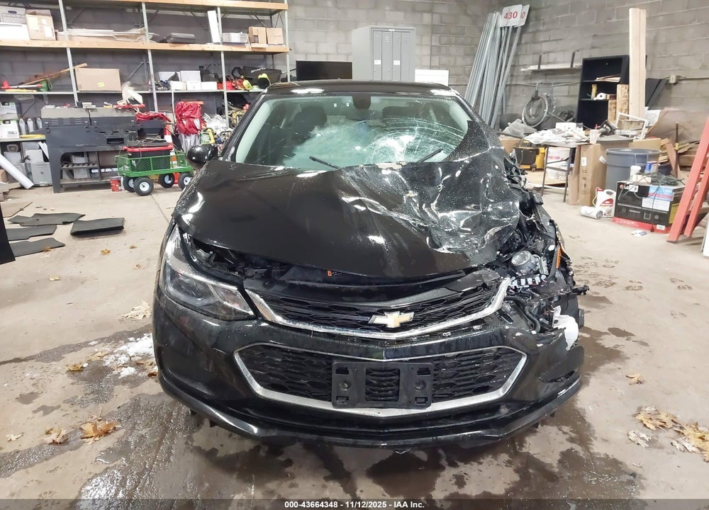 2018 CHEVROLET CRUZE VIN: 1G1BE5SM9J7208063