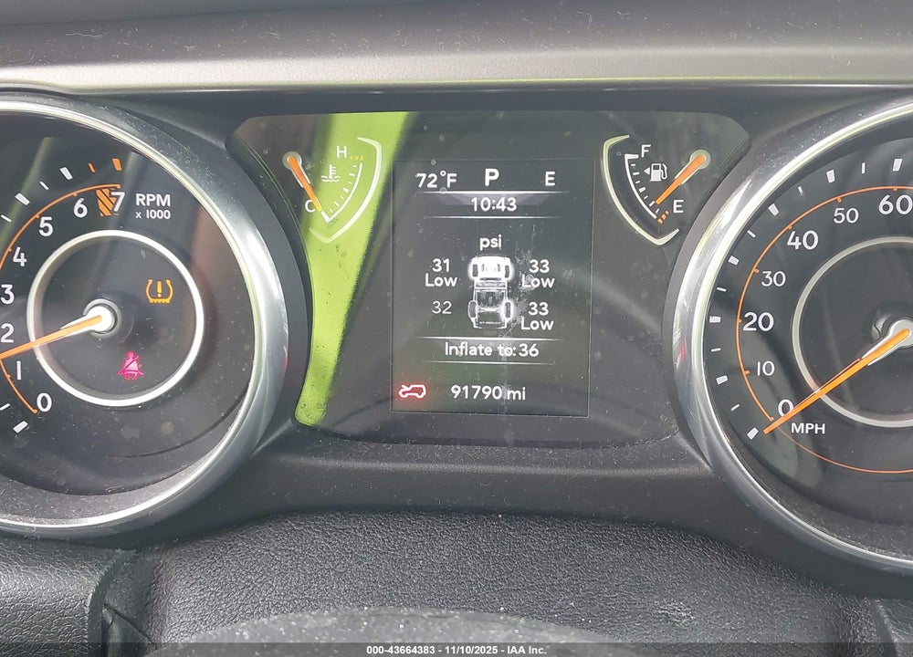 2018 JEEP WRANGLER UNLIMITED SPORT S 4X4 VIN: 1C4HJXDG4JW157805
