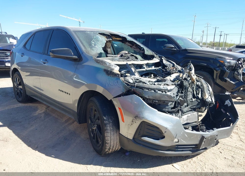 2024 CHEVROLET EQUINOX FWD LS VIN: 3GNAXHEG6RL220321