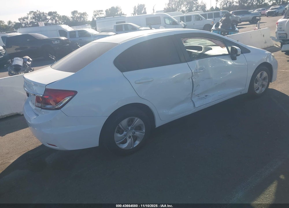 2015 HONDA CIVIC LX VIN: 19XFB2F5XFE704497