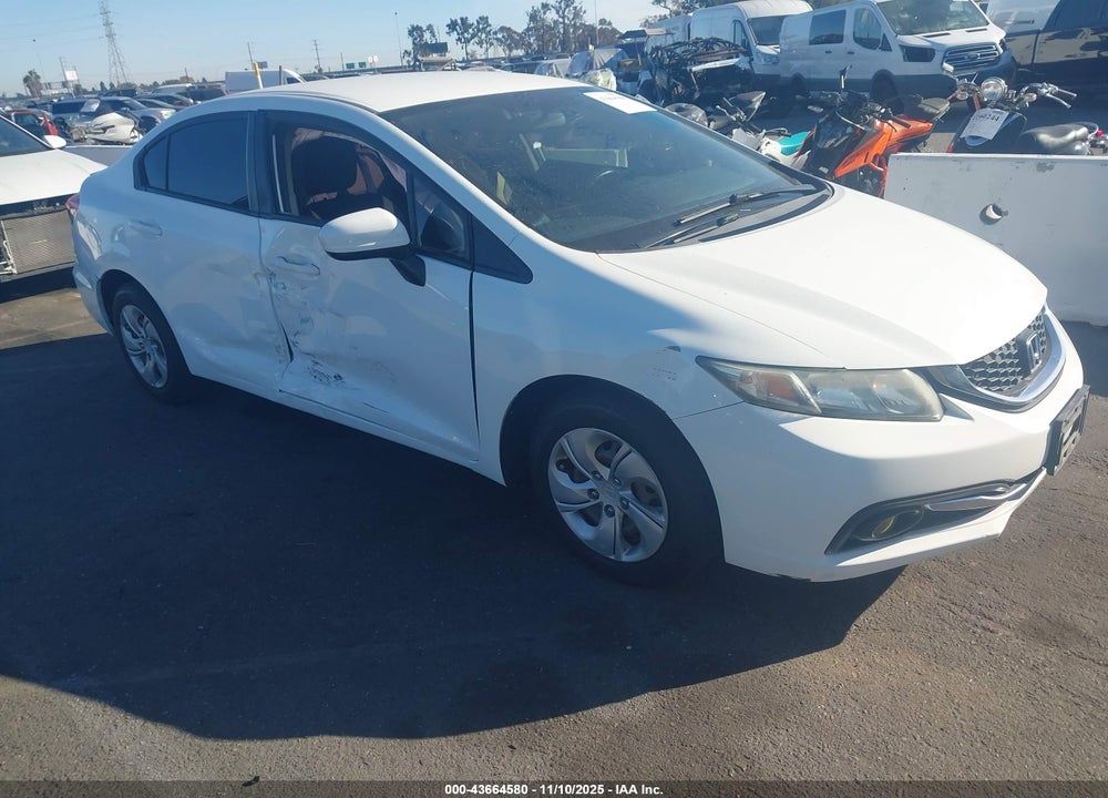 2015 HONDA CIVIC LX VIN: 19XFB2F5XFE704497