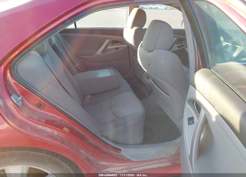 2011 TOYOTA CAMRY VIN: 4T1BF3EK4BU687543