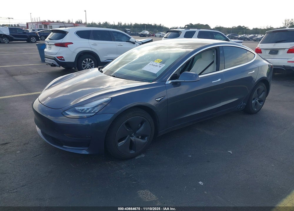 2020 TESLA MODEL 3 STANDARD RANGE PLUS REAR-WHEEL DRIVE/STANDARD RANGE REAR-WHEEL DRIVE VIN: 5YJ3E1EA8LF634555