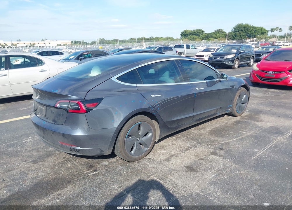2020 TESLA MODEL 3 STANDARD RANGE PLUS REAR-WHEEL DRIVE/STANDARD RANGE REAR-WHEEL DRIVE VIN: 5YJ3E1EA8LF634555