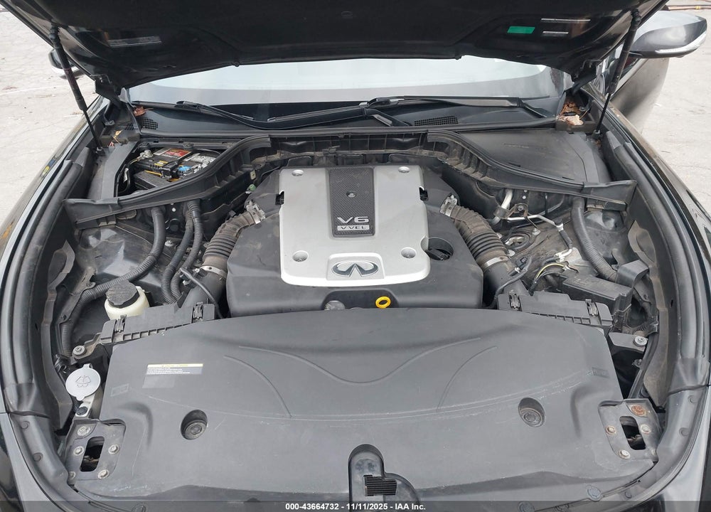 2015 INFINITI Q70L 3.7X VIN: JN1BY1PR8FM831567