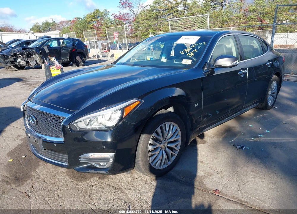 2015 INFINITI Q70L 3.7X VIN: JN1BY1PR8FM831567