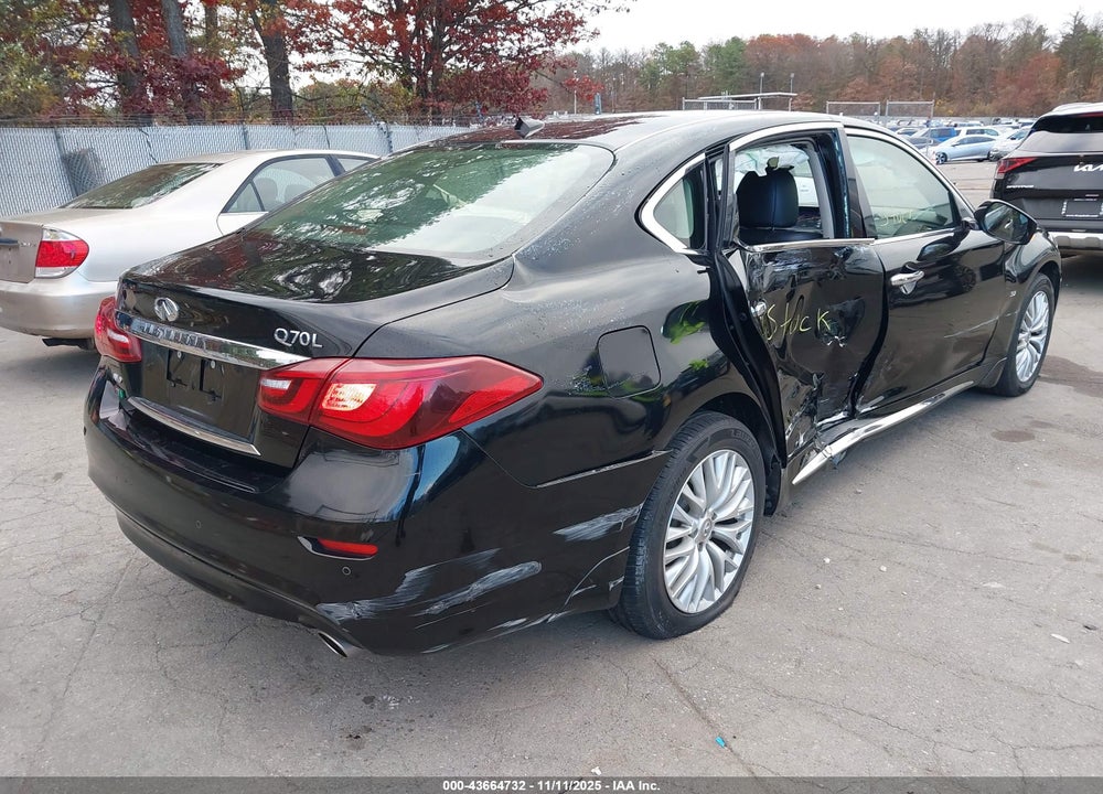 2015 INFINITI Q70L 3.7X VIN: JN1BY1PR8FM831567