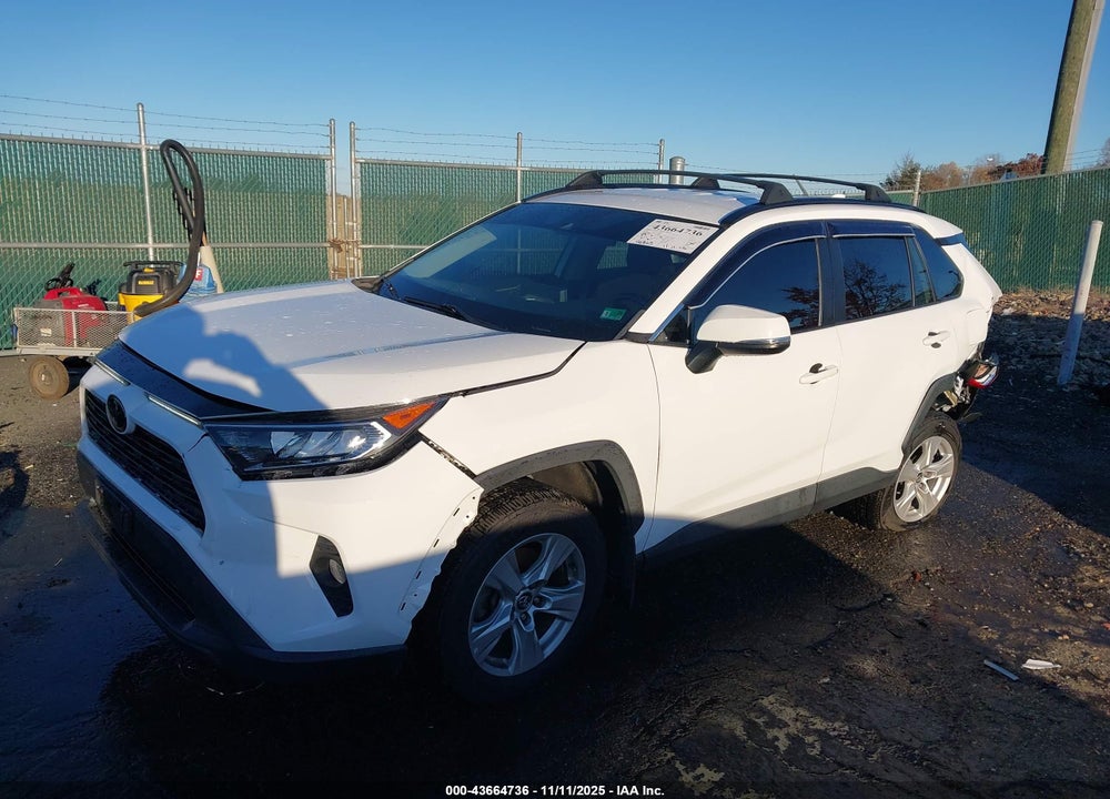 2021 TOYOTA RAV4 XLE VIN: 2T3P1RFV6MC161443