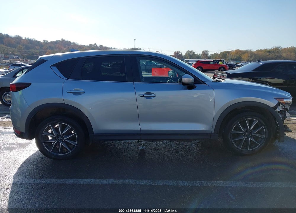 2018 MAZDA CX-5 TOURING VIN: JM3KFBCM9J0351466